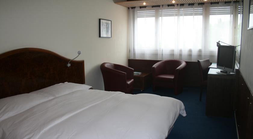 Hostellerie De La Vendee Lancy ภายนอก รูปภาพ
